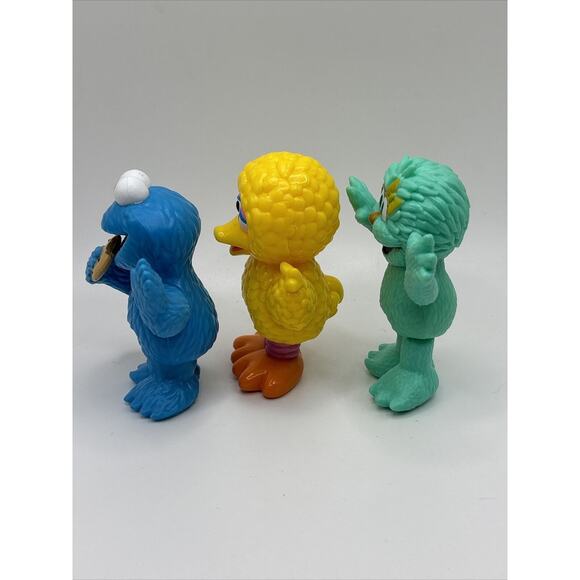 Just Play Neighborhood Friends Sesame Street POSEABLE Figures! (lot of 3) - Picture 2 of 5